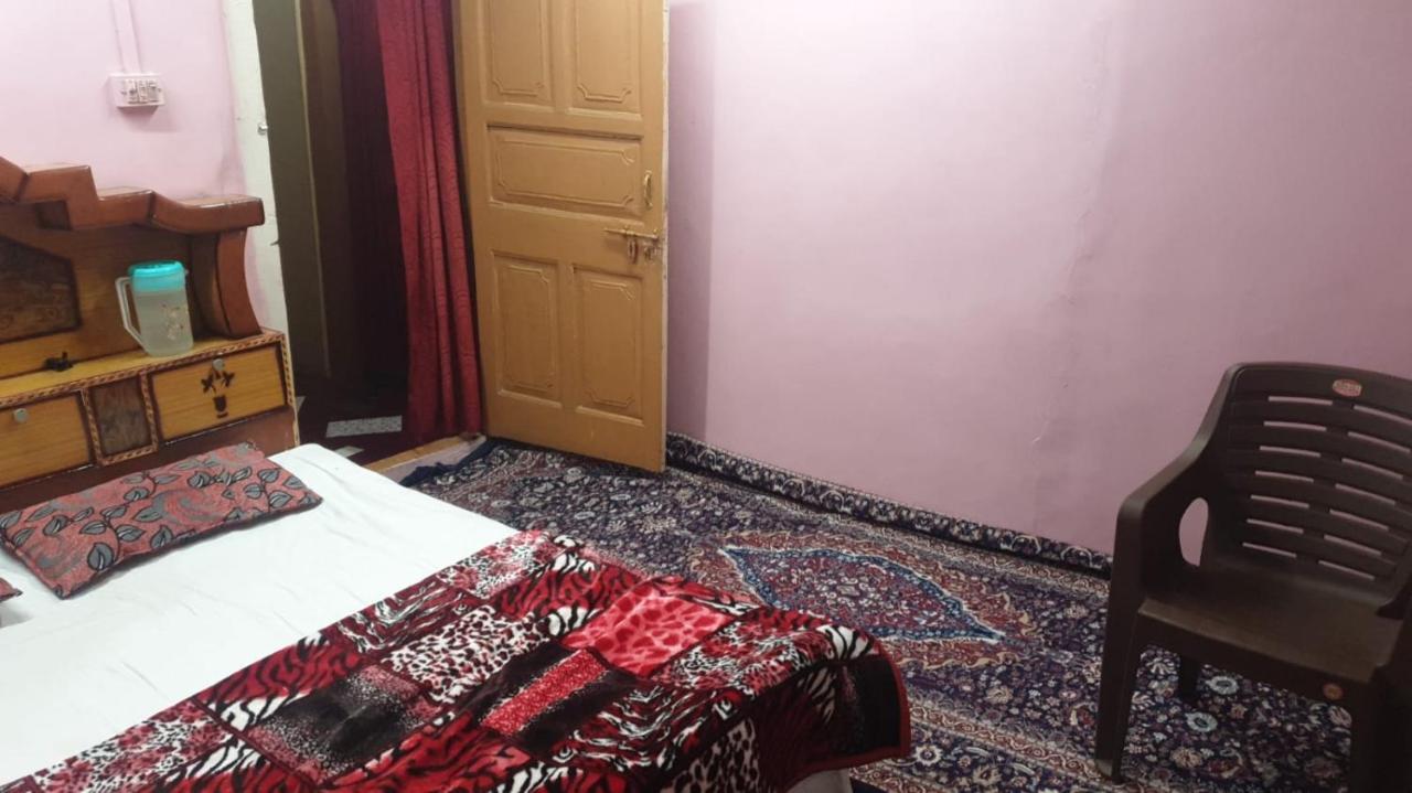 Lake Boulevard Guest House Srīnagar Extérieur photo