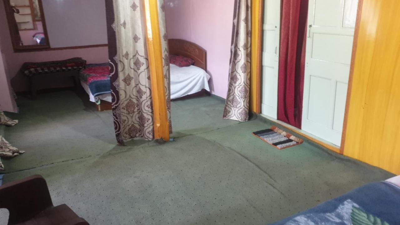 Lake Boulevard Guest House Srīnagar Extérieur photo