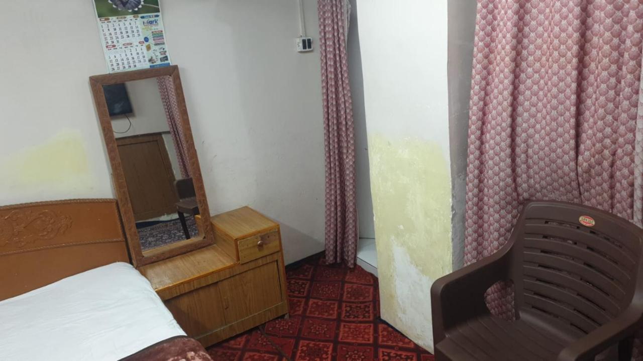 Lake Boulevard Guest House Srīnagar Extérieur photo