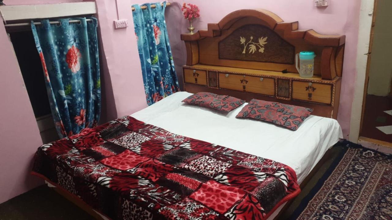 Lake Boulevard Guest House Srīnagar Extérieur photo